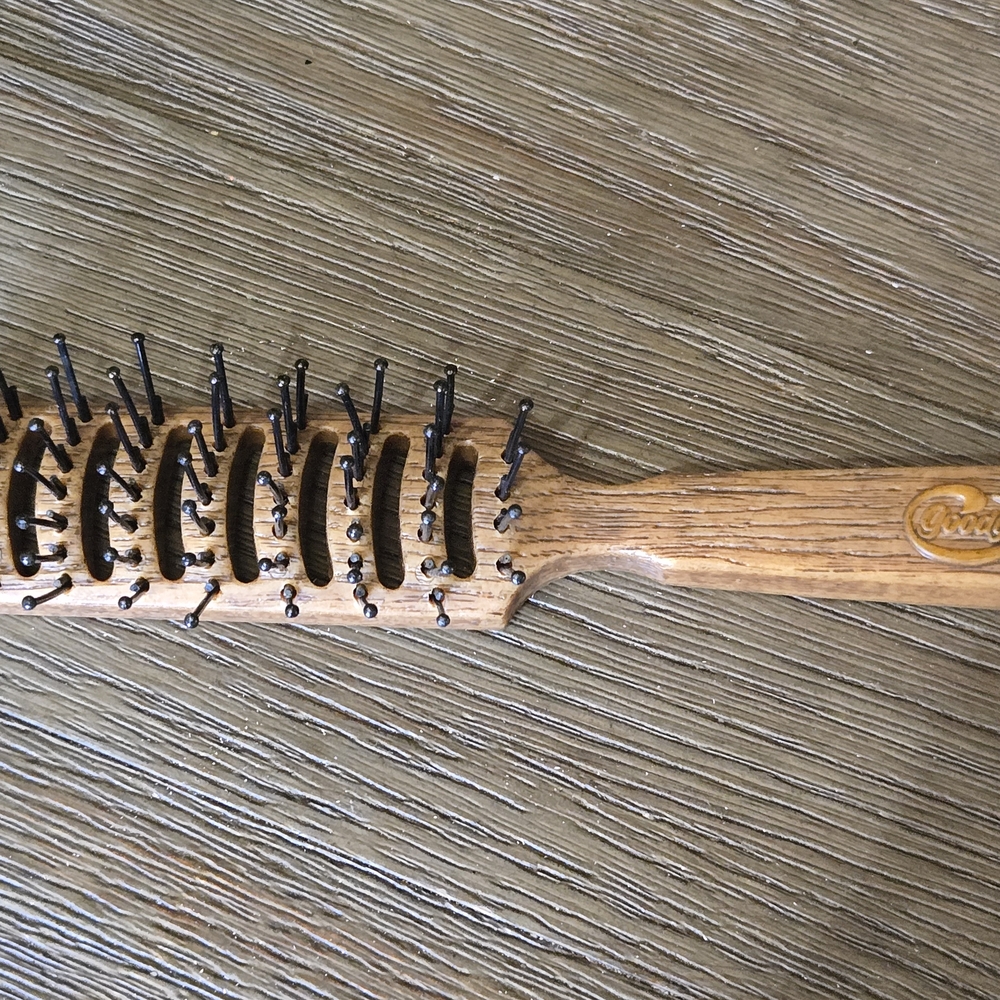 Vintage GOODY Faux Wood Grain 8" Detangle Vented Blow Dry Hair Brush Made In USA